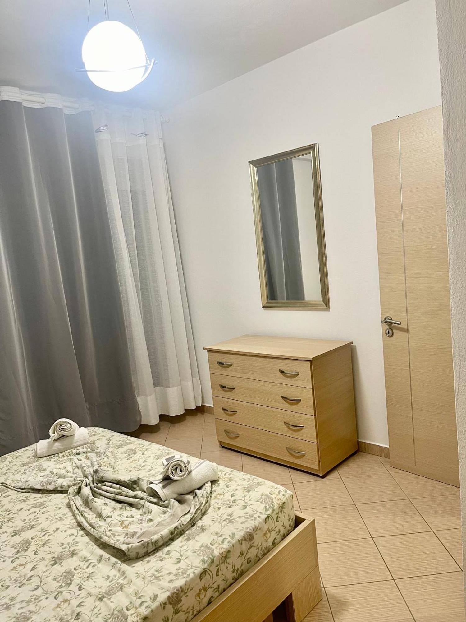 Beach Apartments Durres * Durres